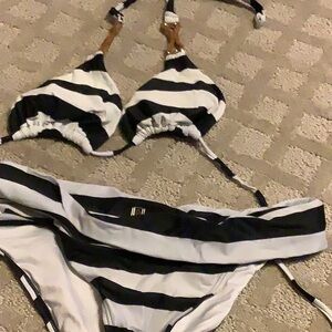 Black & white stripped bikini